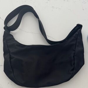 Fablou Black Women's Shoulder Bag